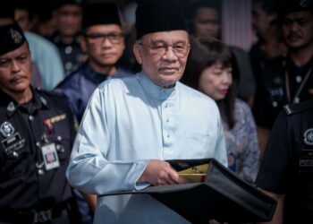 ANWAR IBRAHIM