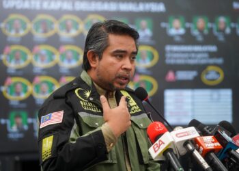 AHMAD Sani Araby Al-Kahery ketika siffanh akhbar di Pusat Gerakan Sumud Nusantara (SNCC) Sepang. - UTUSAN/FAISOL MUSTAFA