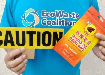 PRODUK-PRODUK plaster tradisional Cina seperti 'Chang-Sze-Long Badu Gao' masih dijual secara dalam talian walaupun telah diharamkan oleh pihak berkuasa kesihatan di Malaysia. - PERSATUAN PENGGUNA PULAU PINANG (CAP)