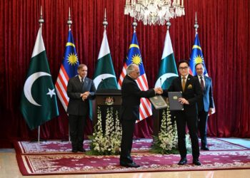 HUBUNGAN ekonomi antara Malaysia-Pakistan terus diperkukuh dengan termeterainya Memorandum Persefahaman (MoU) antara SME Corp. Malaysia dan Small and Medium Enterprise Development Authority (SMEDA).