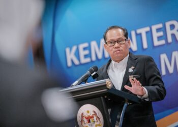 MOHD AZAM AHMAD