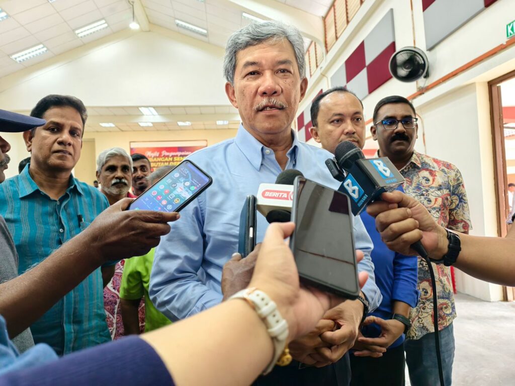 Trak bantuan kemanusian Malaysia tunggu giliran masuk Gaza