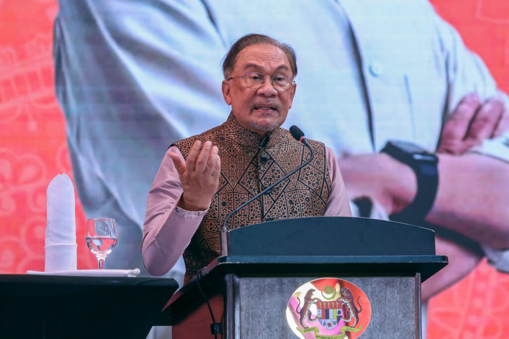 Bantuan kerajaan ikut keperluan, bukan kaum