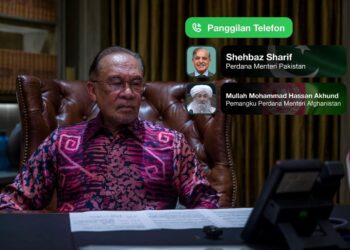 ANWAR Ibrahim menghubungi kedua-dua wakil negara bergolak Pakistan-Afghanistan itu bagi menyampaikan pendirian tegas Malaysia terhadap pendekatan rundingan damai. - FB ANWAR IBRAHIM