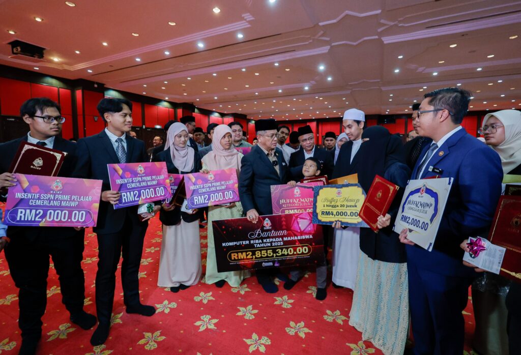 WhatsApp Image 2025 10 21 at 22.08.09 bbb6d012