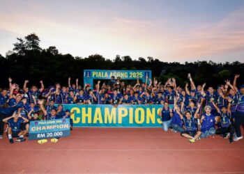 PDRM dinobatkan selaku Johan Piala Agong 2025 selepas menundukkan Johor 19-17 dalam perlawanan akhir yang dramatik di UM Arena, Kuala Lumpur, hari ini. -UTUSAN/ M.FIRDAUS M.JOHAR