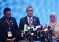 TENGKU Zafrul ketika sidang media berkaitan perjanjian tarif timbalan Malaysia dan Amerika Syarikat pada Sidang Kemuncak ASEAN ke-47 di Pusat Konvensyen Kuala Lumpur (KLCC) di sini, hari ini. -UTUSAN/ISKANDAR ISHAK