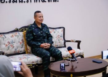 NARATIP Phoyanok dalam sidang akhbar bersama wartawan Malaysia di di Kem Sirindhorn, Yala, Thailand -UTUSAN/RAZALI ISMAIL