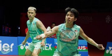 Gandingan No. 6 dunia itu terpaksa akur kepada beregu China, Wei Keng-Wang Chang yang menghuni ranking No. 5 dunia 15-21, 21-15, 19-21 dalam masa 50 minit.