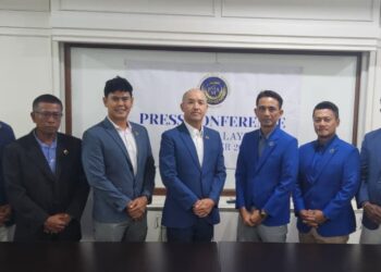 BARISAN Kepimpinan baharu Persatuan Pemain Golf Profesional Malaysia (PGAM) diketuai Halim Muazzam Ayob.