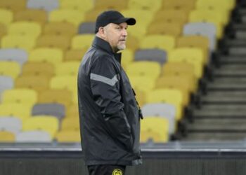 Peter Cklamovski memanggil 29 pemain melakukan persiapan bermula Isnin ini untuk menentang Laos pada Khamis ini. UTUSAN/FARIZ RUSADIO
