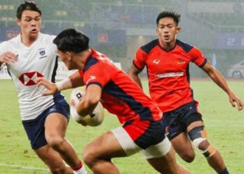 AKSI pemain ragbi tujuh sebelah (7s) lelaki negara ketika mengambil bahagian dalam Siri Kejohanan Ragbi Asia 7s edisi pertama Hangzhou, China, bulan lalu. - Ihsan Ragbi Malaysia