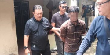 SUSPEK ditangkap kerana disyaki mendera kanak-kanak perempuan berusia tiga tahun sehingga mati.