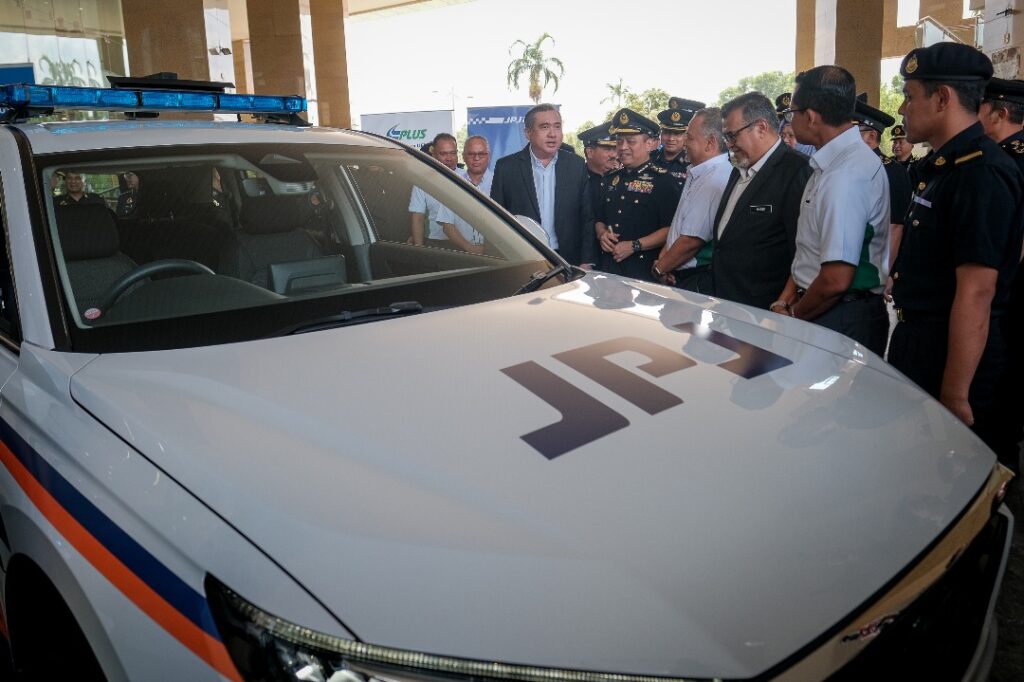 JPJ isytihar ‘perang’ terhadap lori bawa lebih muatan’ bermula hari ini