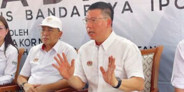 NGA Kor Ming dalam sidang akhbar Majlis Perasmian Taman Madani di Taman Boon Bak, Ipoh, Perak, semalam.