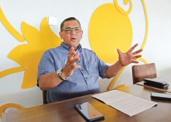 NIZAM ABU BAKAR TITINGAN