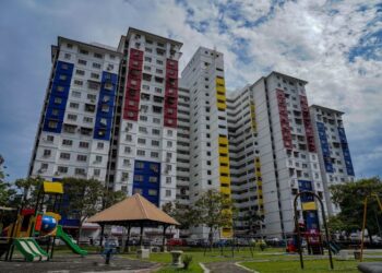 TUMPUAN terhadap perumahan awam, kemudahan komuniti dan infrastruktur tempatan menandakan anjakan penting ke arah pembangunan berpusatkan rakyat.