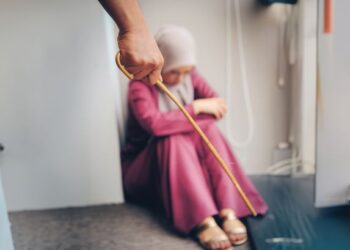 Bentuk keganasan yang paling ketara dan sering berlaku di Malaysia adalah domestik dan berasaskan gender.