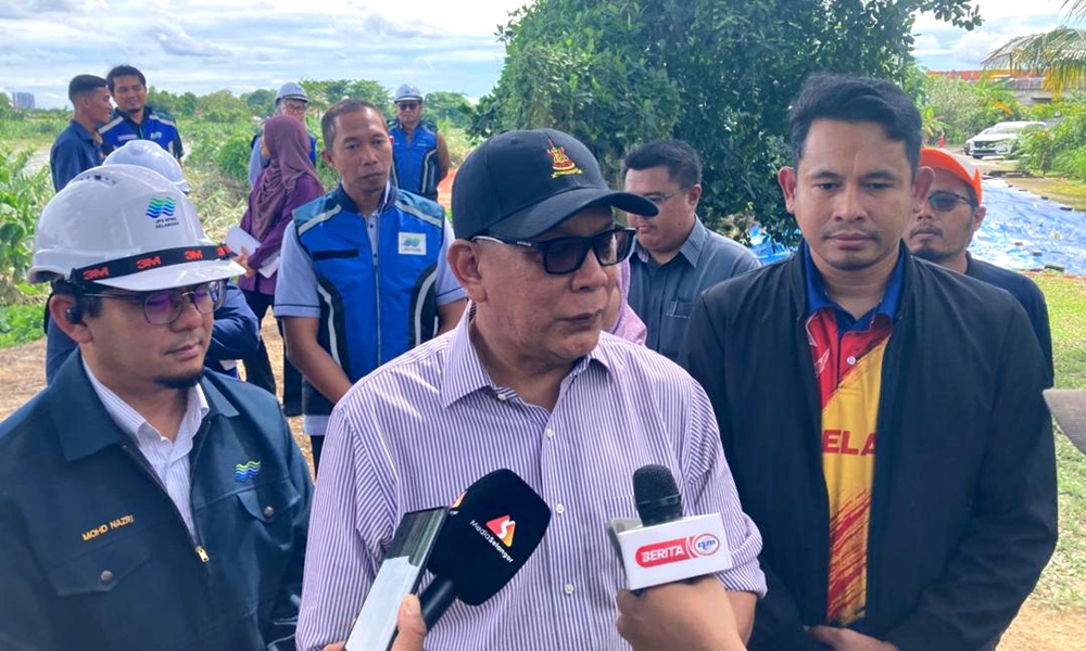 Projek tebatan banjir