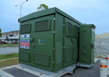 PENGGUNA perlu didedahkan kepada pemahaman asas elektrik serta langkah keselamatan untuk mengelakkan kemalangan yang boleh membawa kecederaan atau kematian.