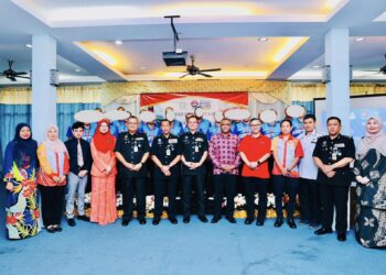 SEMUA pihak perlu memastikan mereka yang pernah tersilap langkah diberi peluang untuk memperbaiki diri, seterusnya menyumbang semula kepada masyarakat.