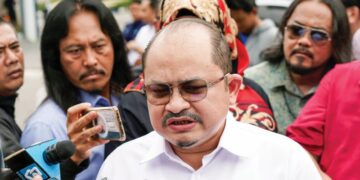 SHAMSUL ISKANDAR MOHD. AKIN