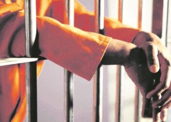 RASUAH berakar bukan disebabkan kelemahan undang-undang tetapi kerana tiada ketegasan dalam pelaksanaan dan budaya organisasi yang permisif.