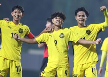 Pemain negara meraikan kejayaan menumpaskan Kepulauan Mariana Utara 13-0 dalam aksi pembukaan Kumpulan C di Hanoi, Vietnam, kelmarin.