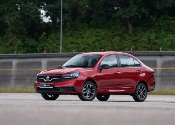 SAGA Serba Baharu dipacu enjin i-GT 1.5L serba baharu yang digandingkan dengan Transmisi Bervariasi Berterusan (CVT) yang lancar dan jimat bahan api