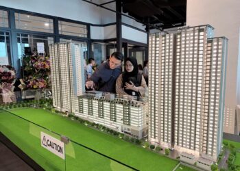 NILAI transaksi pasaran hartanah meningkat pada suku ketiga, sekali gus menunjukkan pasaran hartanah kekal stabil. - GAMBAR HIASAN