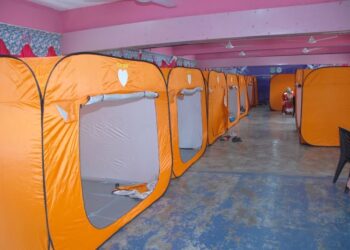 PPS yang dibuka di Sekolah Kebangsaan (SK) Masjid Tanah menempatkan 20 orang daripada empat keluargaa dari Taman Masjid Tanah Ria, Alor Gajah. - UTUSAN/AMRAN MULUP