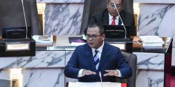 AMIRUDIN Shari pada sidang Dewan Undangan Negeri (DUN) Selangor di Shah Alam. - UTUSAN/AFIQ RAZALI