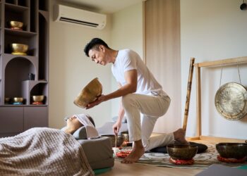 TERAPI bunyi membantu meningkatkan kualiti tidur dan fokus.