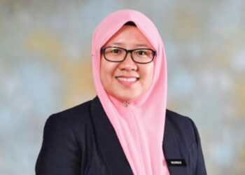 ISNARAISSAH MUNIRAH MAJILIS