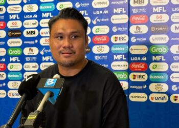 Jurulatih NSFC, Mohd Nidzam Jamil ketika sesi sidang akhbar perlawanan Liga Super di Stadium Tuanku Abdul Rahman, Paroi, semalam.-UTUSAN / NOR SHAFIQAH MOHD GHAZALI