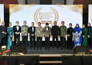 AKMAL Nasrullah Mohd Nasir ketika hadir bagi merasmikan Anugerah Kecemerlangan Perniagaan Bumiputera (BBEA) 2025 di Sheraton Imperial Kuala Lumpur hari ini. - UTUSAN/M. FIRDAUS M. JOHARI