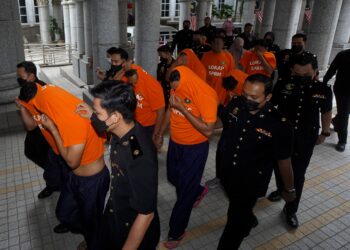 NILAI integriti yang disemai, disubur dan diperkasakan dalam keluarga akan melahirkan generasi yang jujur, bertanggungjawab dan adil.