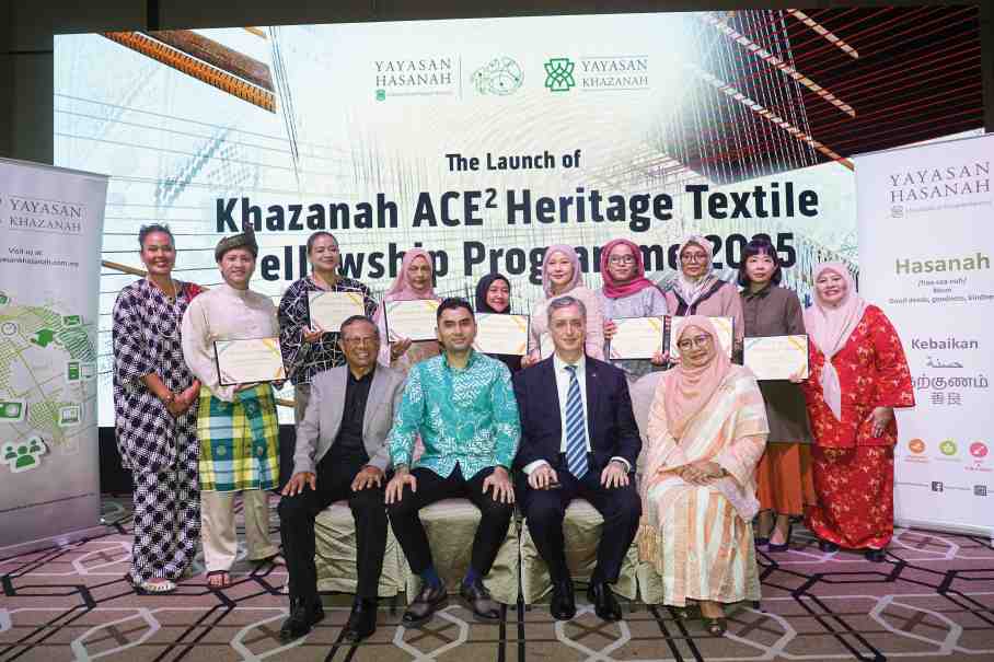 10 artisan tekstil tempatan ke Turkiye