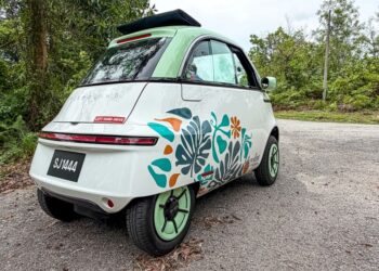 SAIZ Microlino ini juga cukup kecil iaitu 2,519 mm panjang.