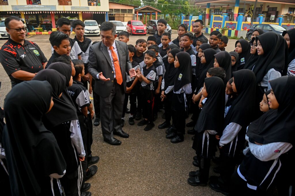 Sejauh mana peranan pengetua, guru besar tangani isu di sekolah?