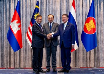 MALAYSIA yang merupakan Pengerusi ASEAN tahun ini memikul tanggungjawab dalam memastikan keamanan serantau terus kekal terpelihara.