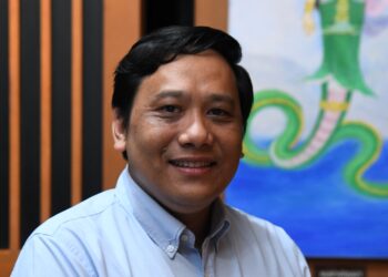 AHMAD FAHMI AHMAD SARKAWI