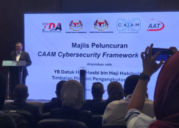 TIMBALAN Menteri Pengangkutan, Datuk Hasbi Habibollah di majlis peluncuran Civil Aviation Authority of Malaysia (CAAM) Cybersecurity Framework and Policy sempena  Transport Expo Asia 2025 (TXA 2025).
