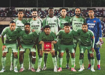 SELANGOR FC didenda oleh FAM disebabkan tingkah laku tidak bermoral penyokong Gergasi Merah.-IHSAN SFC