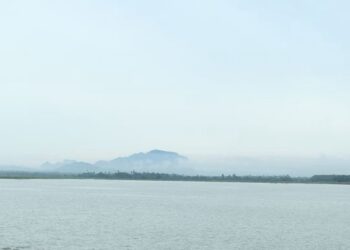 EMPANGAN Timah Tasoh kini mencatat paras kritikal akibat hujan lebat berterusan.