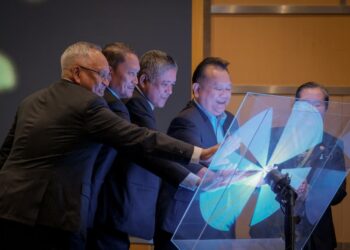 ALEXANDER Nanta Linggi pada Majlis Perasmian JKR Greenday 2025 di Putrajaya. - UTUSAN/FAIZ ALIF ZUBIR