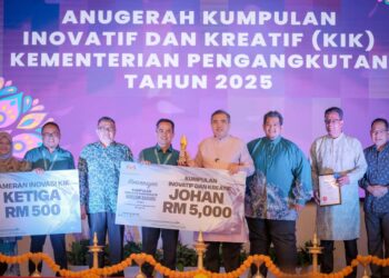 ANTHONY Loke Siew Fook