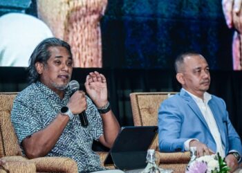 KHAIRY Jamaluddin pada forum Rundingan Meja Bulat Nasional 1.0 Reformasi Sistem Pendidikan Pada Zaman Kecerdasan Buatan (AI) dan Pemerkasaan Institusi Guru di Menara Dato’ Onn Kuala Lumpur hari ini.-UTUSAN/SYAKIR RADIN