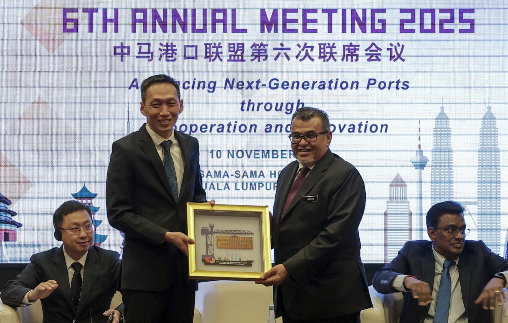 Pelabuhan Malaysia-China model kerjasama maritim bawah inisiatif BRI