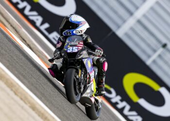 Qabil Irfan sewaktu beraksi pada sesi kelayakan kelas utama 190cc pada Kejohanan Dunia FIM MiniGP 2025 di Litar Ricardo Tormo, Valencia, Sepanyol, hari ini. - Ihsan SIC Racing